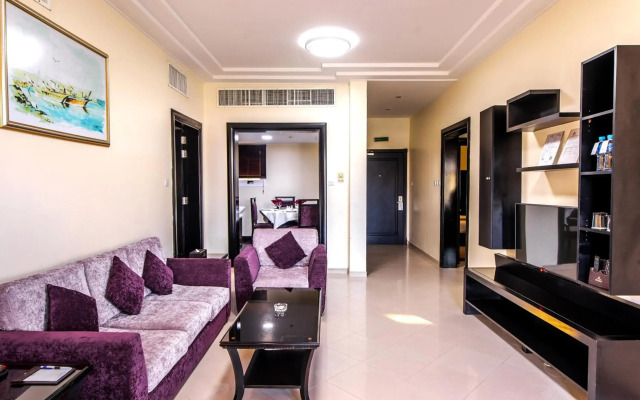 Royal Beach Hotel & Resort