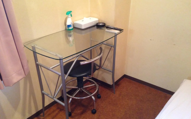 Uehonmachi Plaza Hotel - Adult Only