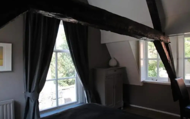 Bed & Breakfast Adrichem en Scherpenseel