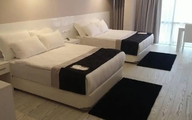 Kremon Hotel