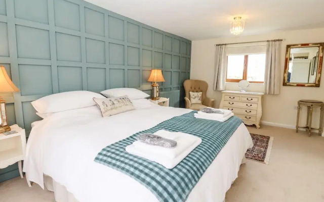 Baa Lamb Cottage