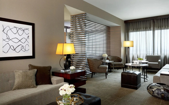 JW Marriott Minneapolis Mall of America