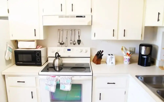 Westridge 2 Bedroom Condo