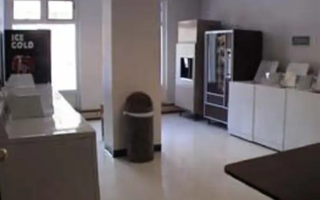Village Square Hotel Room - VSRDH2