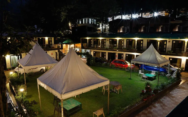 Hotel Limewood Nainital