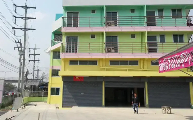 Home stay Rainbow Micky House