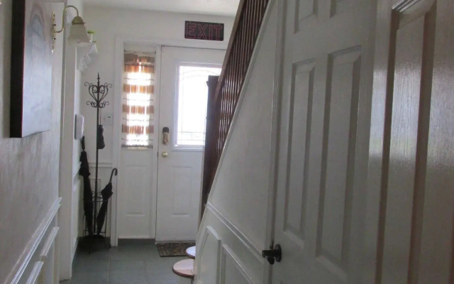 Cozy House B&B