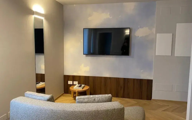 One bedroom apartment- Bandello 22
