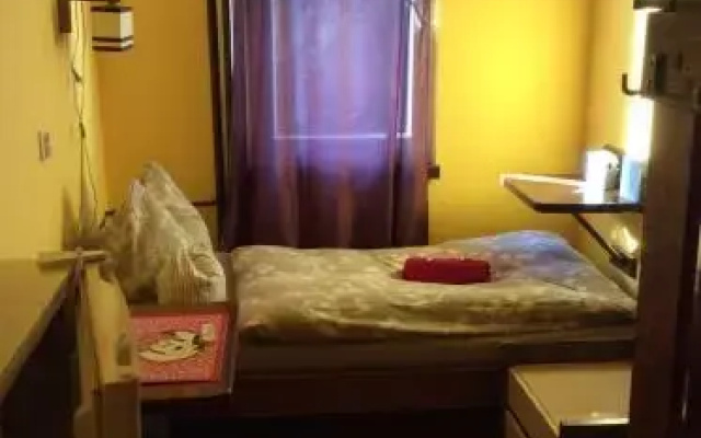 Mika Rooms