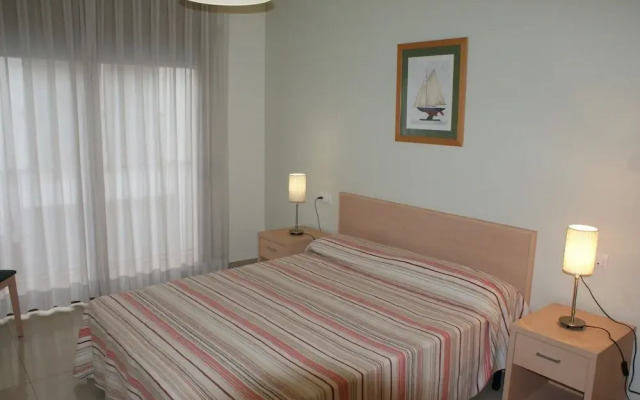 Apartment Enric Serra 1-5