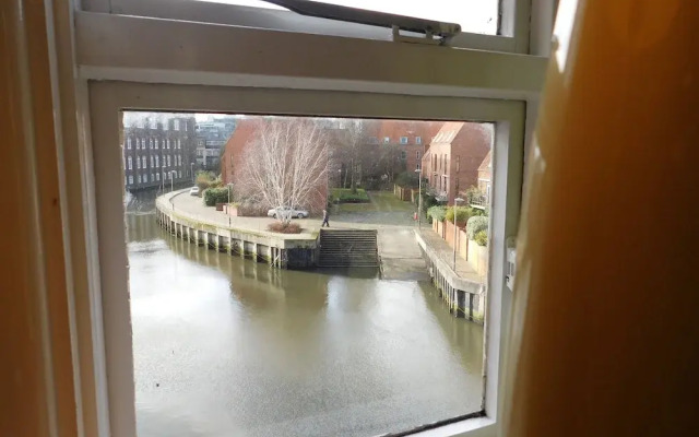 Stay Norwich River View