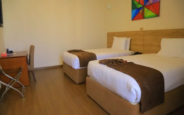 Black Horse Hotel Apartment