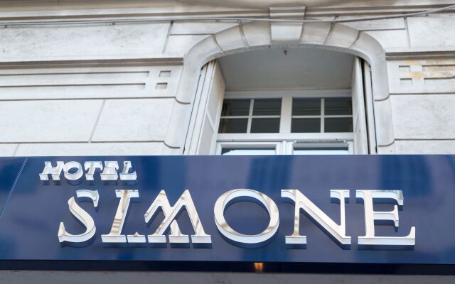 Отель Hôtel Simone Франция, Канны - отзывы, цены и фото номеров - забронировать отель Hôtel Simone онлайн вид на фасад