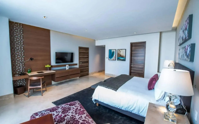 Square Small Luxury Hotel - Nuevo Consulado