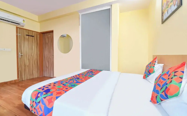 Fabhotel Silver Stay 02