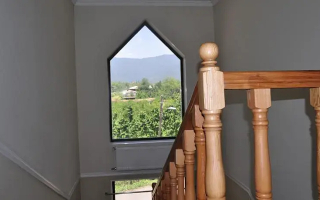 Hotel Kavkasioni