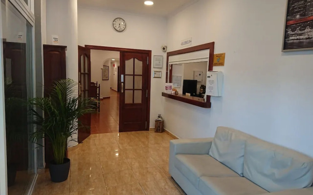 Hotel Manantiales