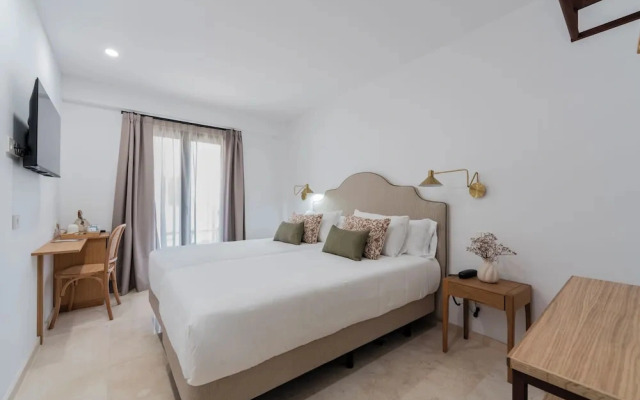 Hotel Petit Paris
