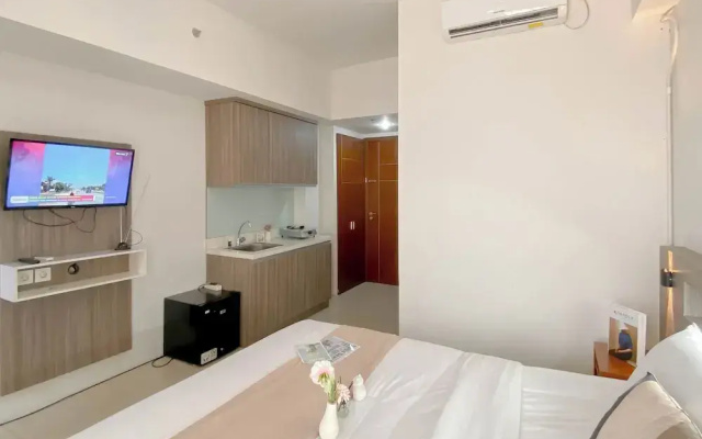 Cozy Studio Apartment At Vittoria Residence