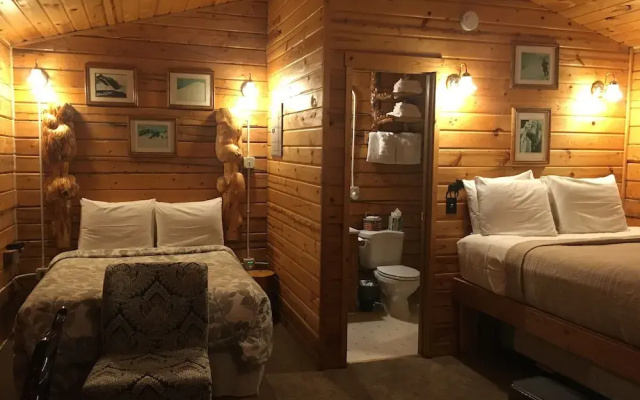 Earthsong Lodge