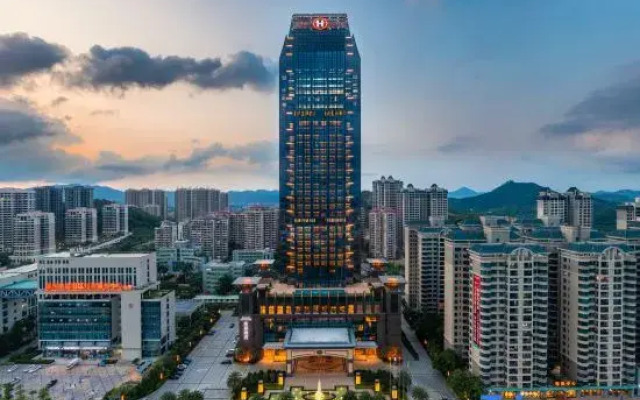 Hui Zhou LiZe International Hotel