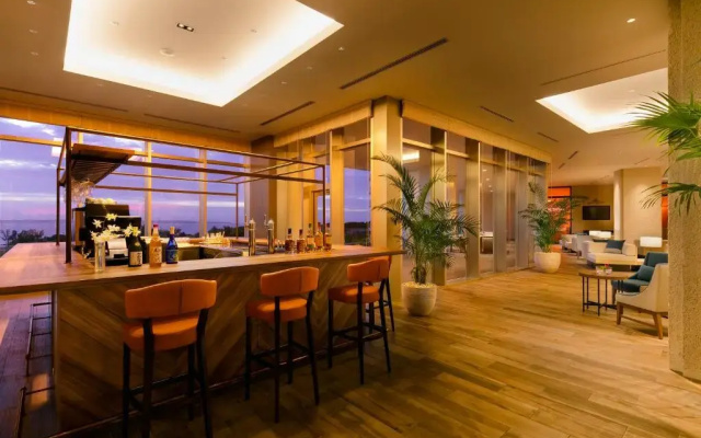 Hilton Okinawa Sesoko Resort