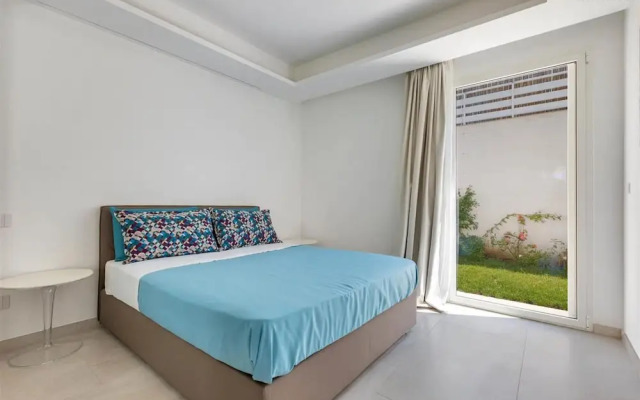 2083 Villa Gea in Matino