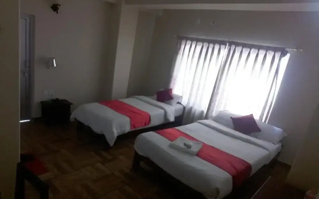 Hotel God Pigeon