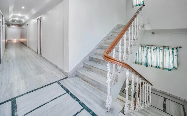 OYO 79660 Flagship Hotel Shree Maya