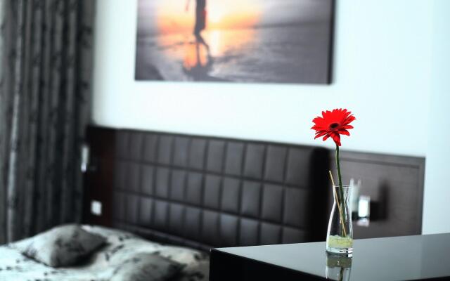 Отель Sky View Luxury Apartments Черногория, Будва - отзывы, цены и фото номеров - забронировать отель Sky View Luxury Apartments онлайн комната для гостей