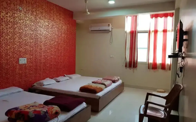 New Hotel Shree Radha Krishna Palace