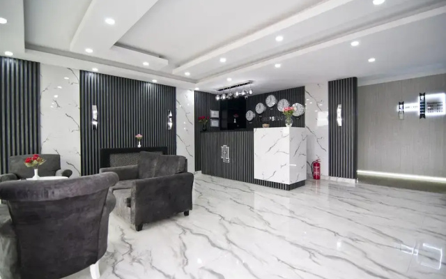 Hi̇ll Li̇fe Hotel