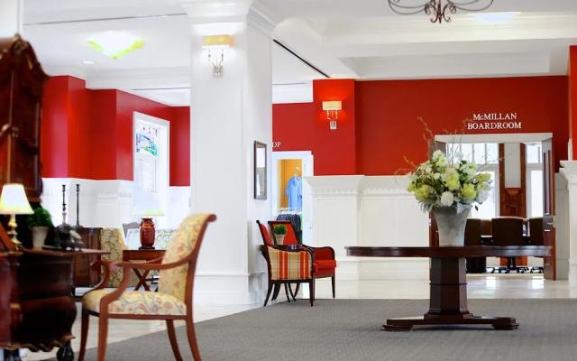 The Inn at Ole Miss