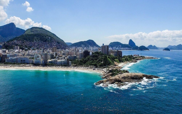 Jump in Bed Ipanema 1