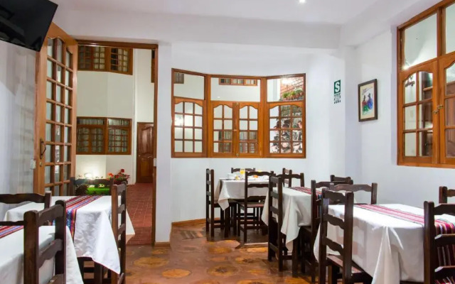 Hotel & Bungalows Villa Valencia