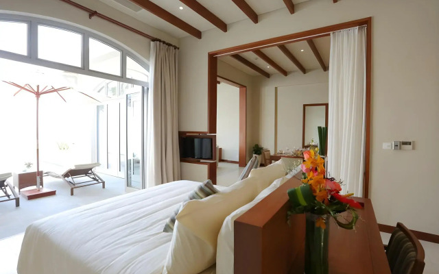 FLC Luxury Hotel Samson