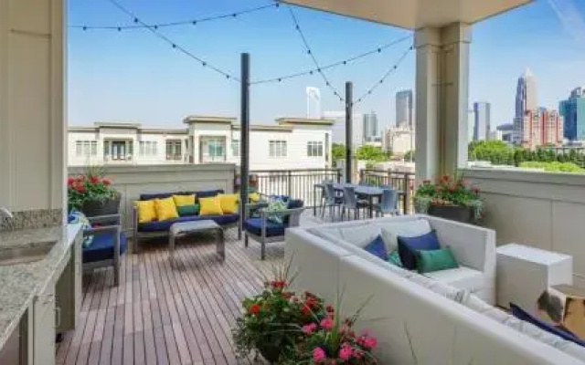 Presley Uptown Apartments