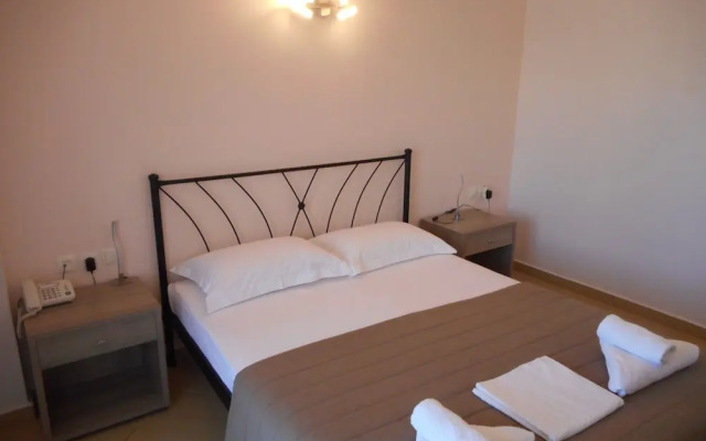 Anesis Hotel