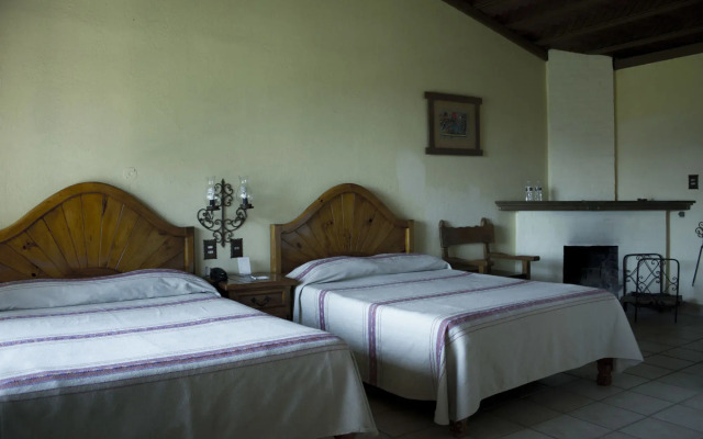 Hotel Pie de la Sierra