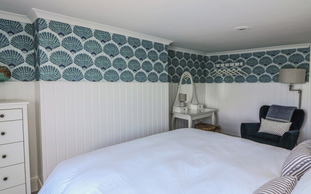 43 The Salcombe