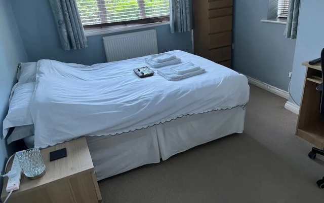 1 Bedroom Apartment Sleeps 2 - Tv