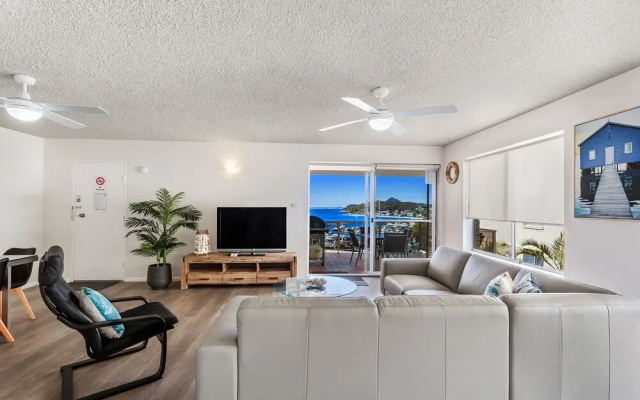 Laman Lodge, Unit 2, 15 Laman Street