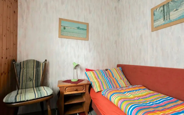 Quaint Holiday Home near Forest in Blankenburg