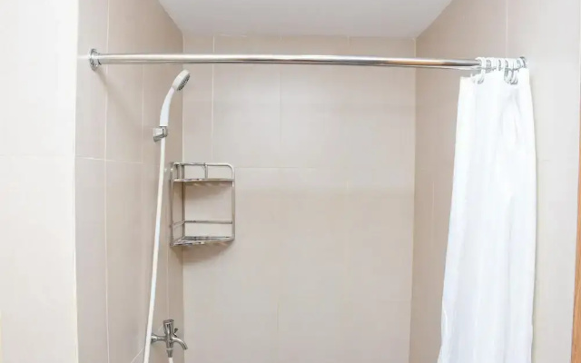Comfort Studio at LRT City Jatibening Apartment