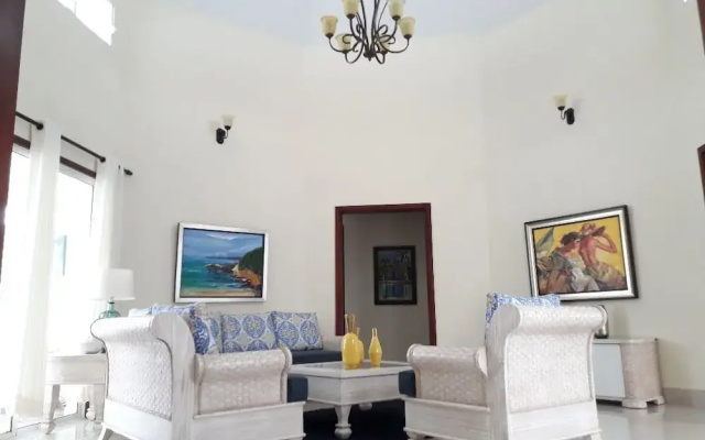 Villas HL Cabrera