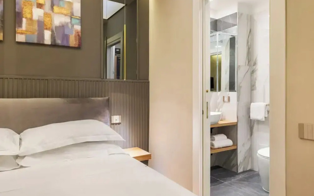 Spanish Steps Apartments