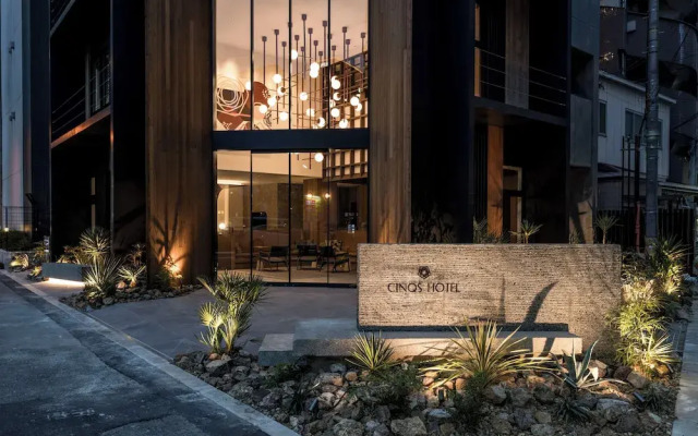 CINQS Hotel