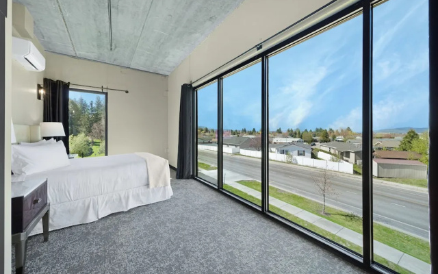 The Suites at Prairie Falls & Event Center