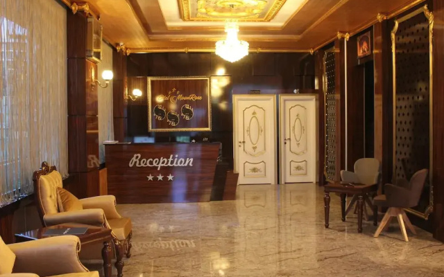 Otel MoonRose