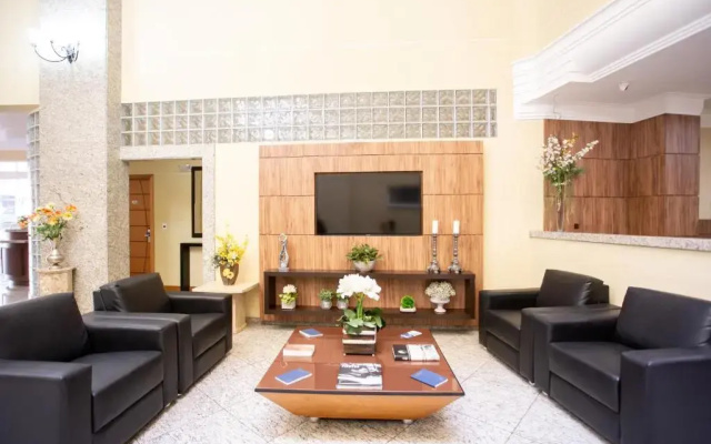 Barbur Center Hotel